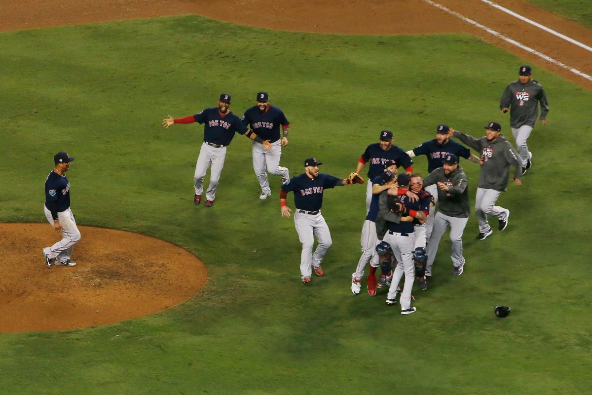 Red Sox Beat Dodgers 5 1 To Win World Series The Flintridge Press