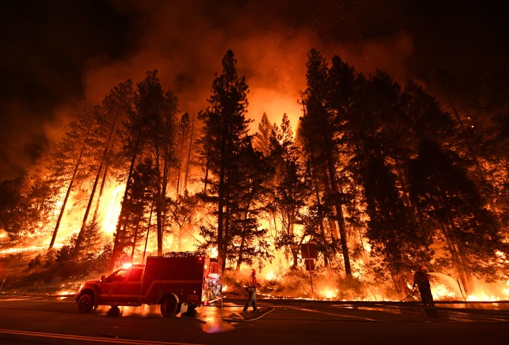 Blackouts%2C+Downed+Lines%2C+Smoke%3A+It%E2%80%99s+California+Wildfire+Season